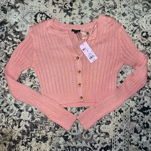 Cropped sweater